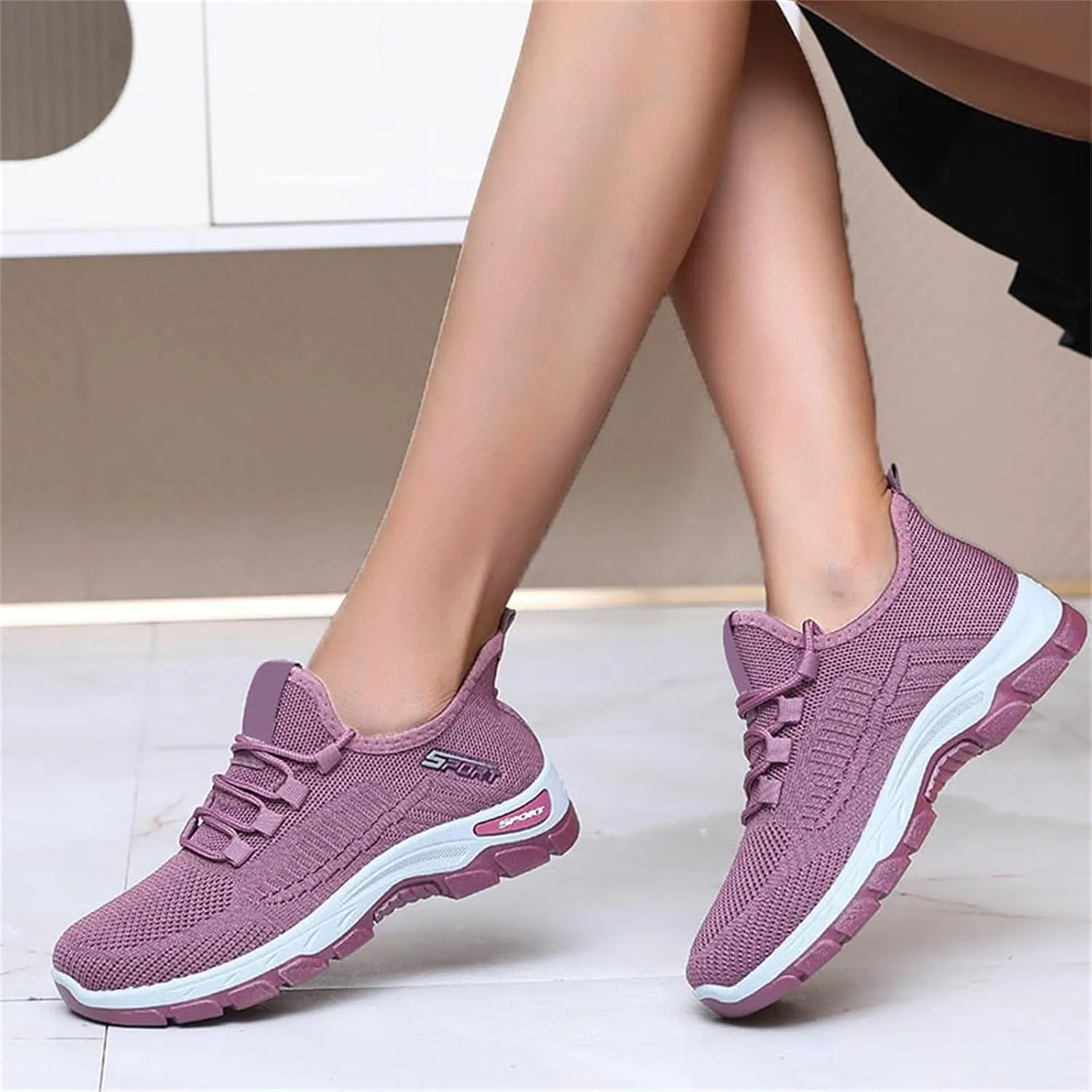 Women Men Slip On Walking Running Shoes Casual Breathable Walking Shoes Sport Athletic Sneakers Gym Tennis Slip On Comfortable Lightweight Shoe Non Slip Work Sport Athletic Trainer with Arch Support