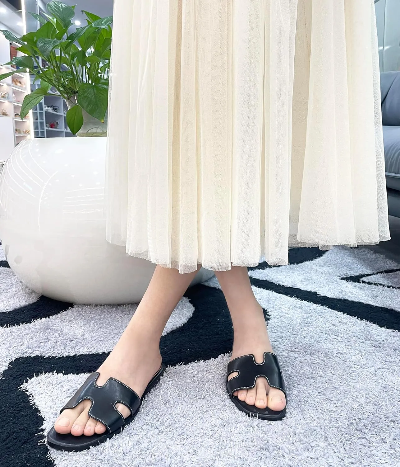 Womens Flat Sandals,Anti slip fashion sandals,Flat Slide Sandals for women,Comfy Style,women's gift, for vacation, sightseeing, and shopping